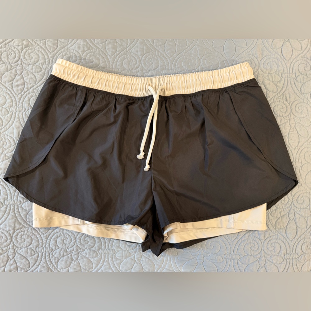 Aeropostale Black and White Athletic Shorts
